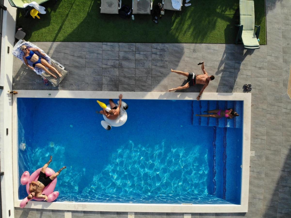 Villa Confido Luxury Apartment 01 Donji Seget Zewnętrze zdjęcie