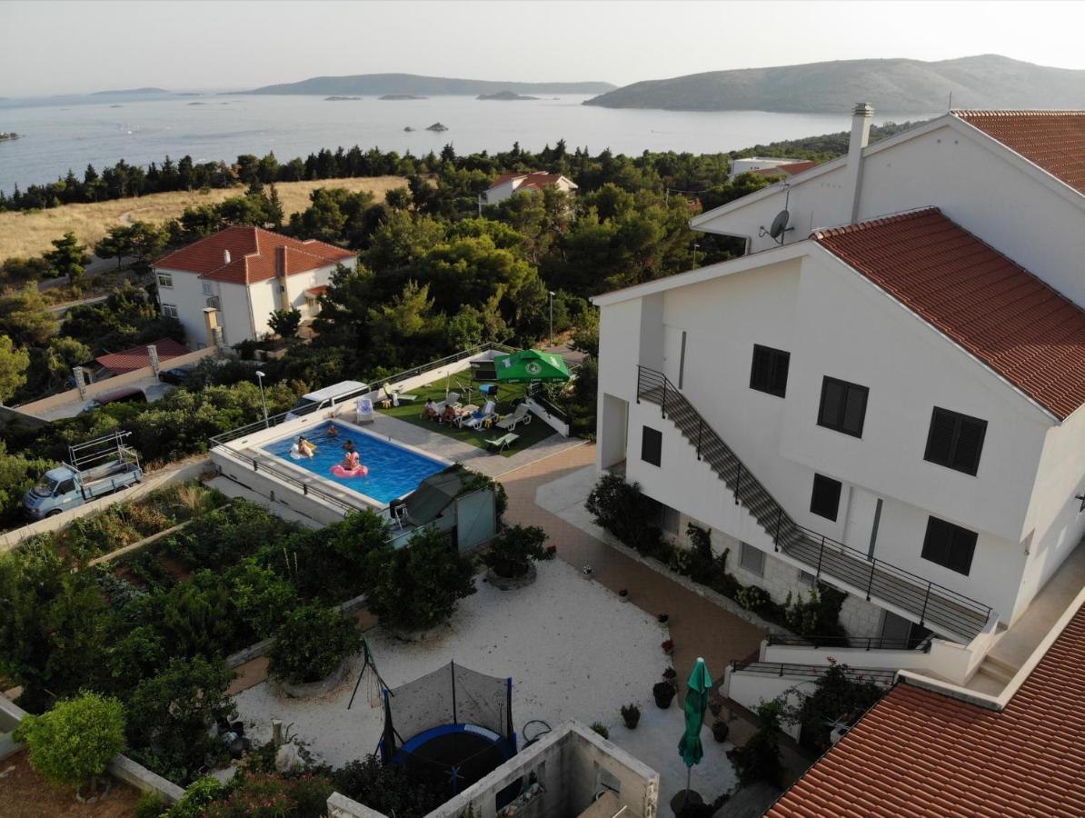 Villa Confido Luxury Apartment 01 Donji Seget Zewnętrze zdjęcie