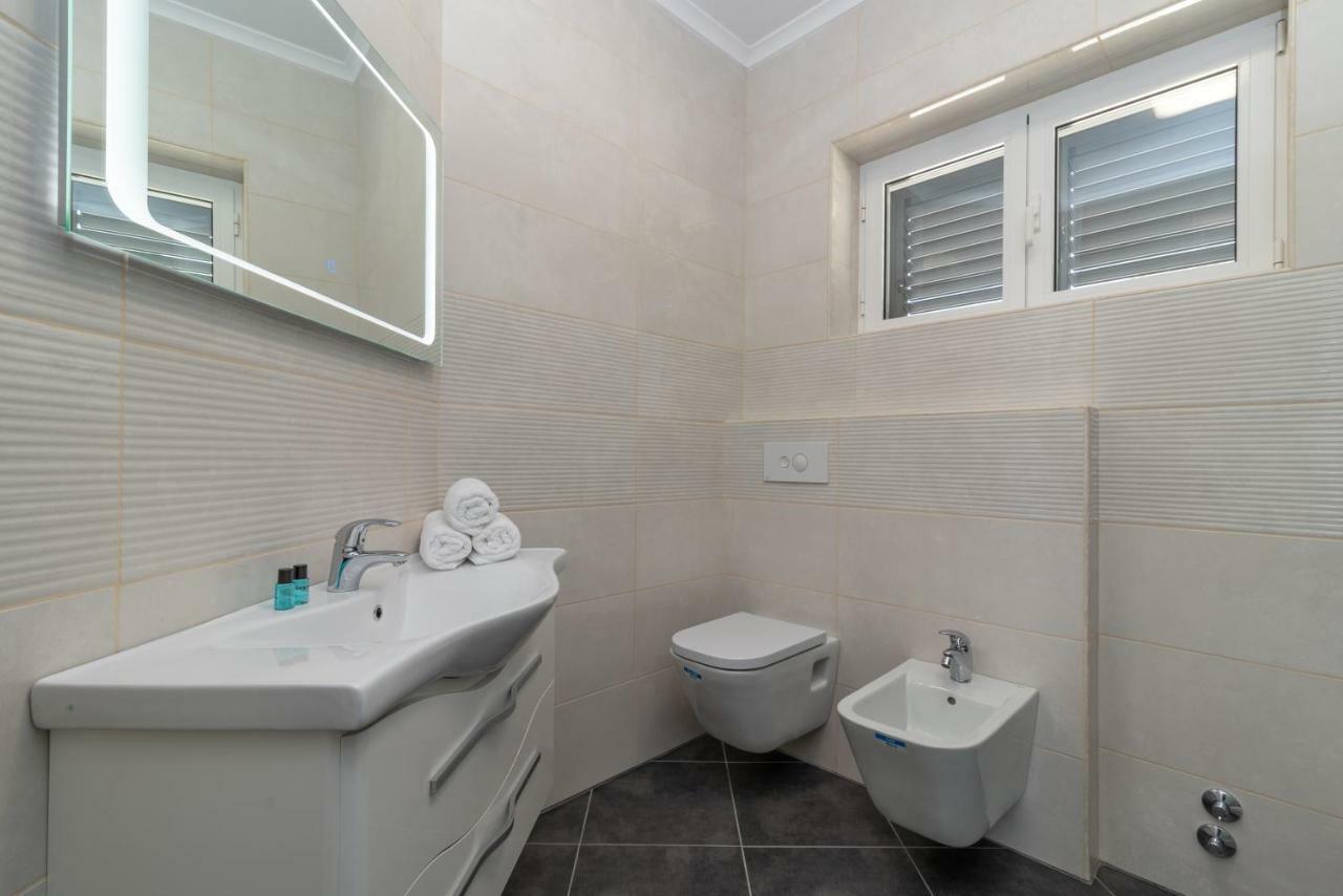Villa Confido Luxury Apartment 01 Donji Seget Zewnętrze zdjęcie