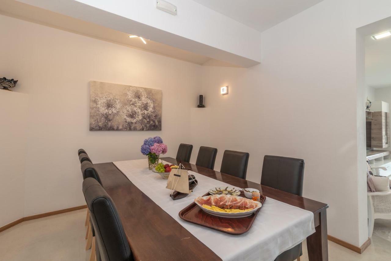 Villa Confido Luxury Apartment 01 Donji Seget Zewnętrze zdjęcie