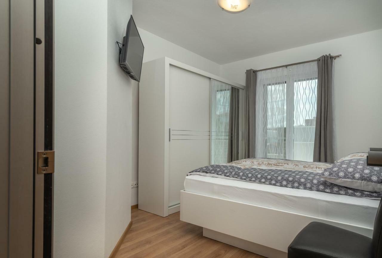 Villa Confido Luxury Apartment 01 Donji Seget Zewnętrze zdjęcie